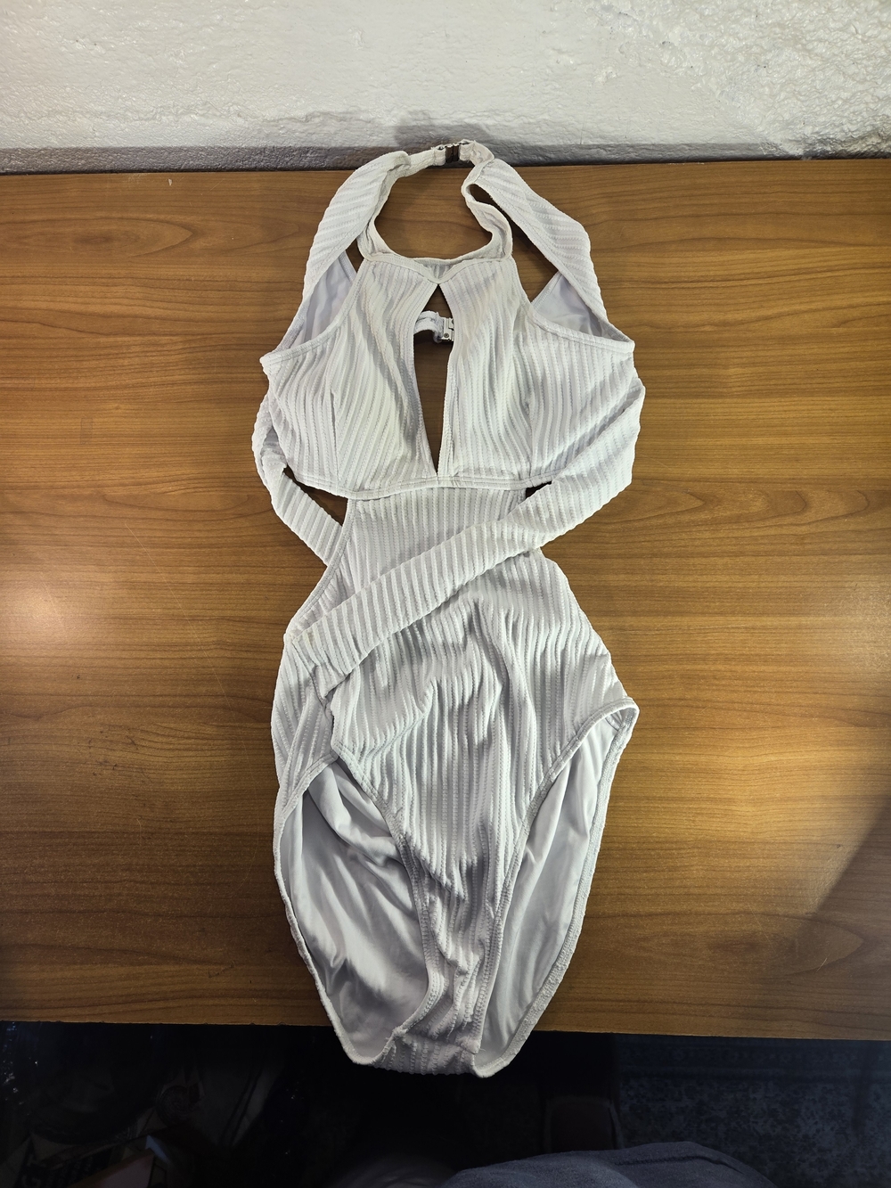 CUPSHE Women’s Ribbed Cutout Tie One-Piece Swimsuit M White Poly/Spandex